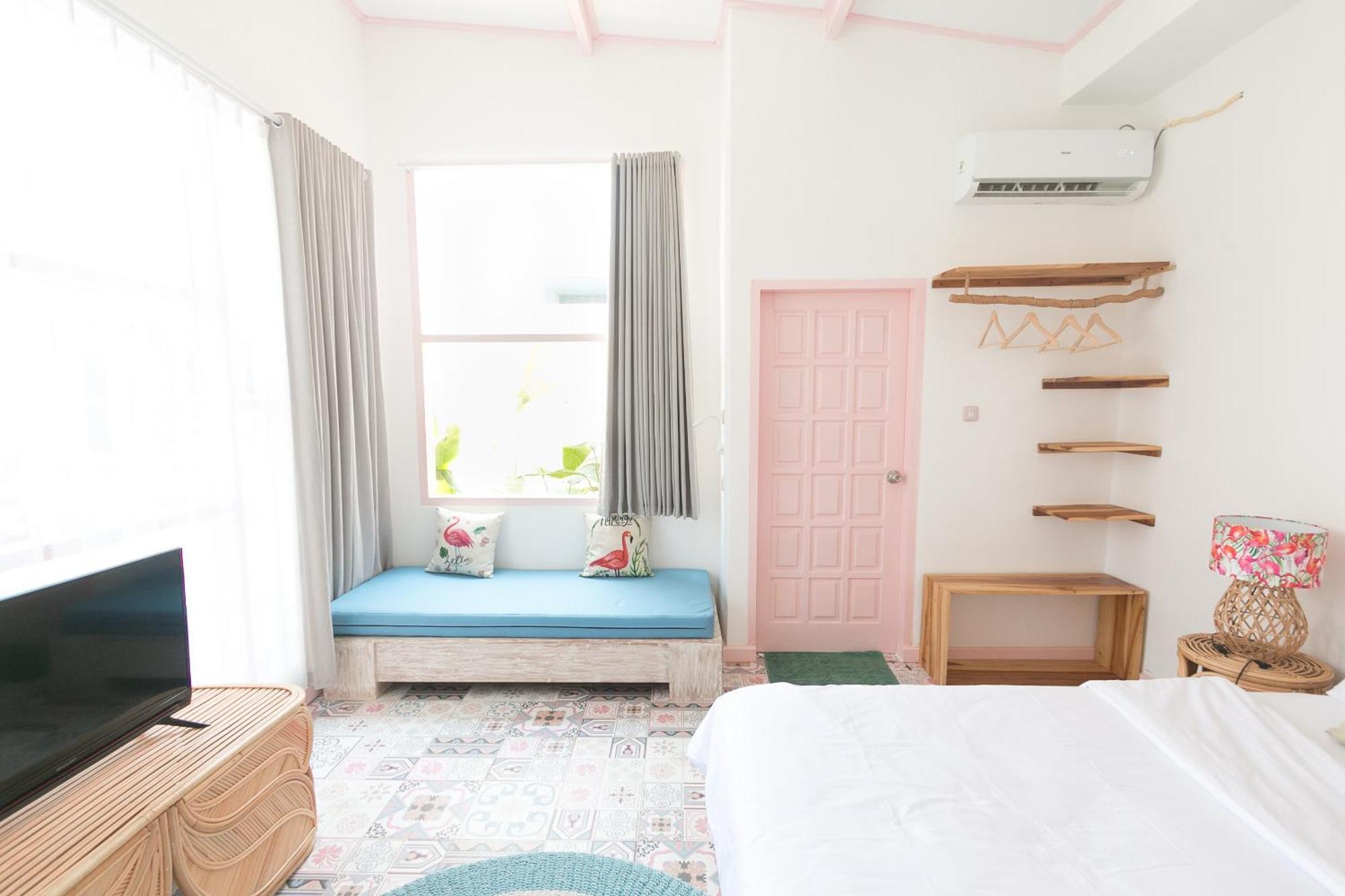 ホテル Flamingo ギリ・トラワンガン 部屋 写真